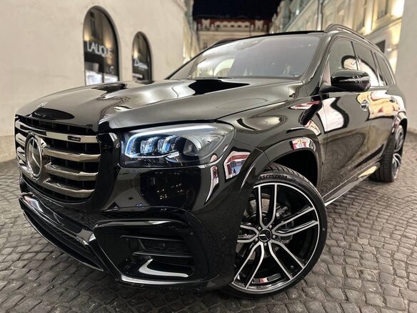 2024 Mercedes-Benz GLS 450 II (X167) Рестайлинг, чёрный, 12957000 рублей