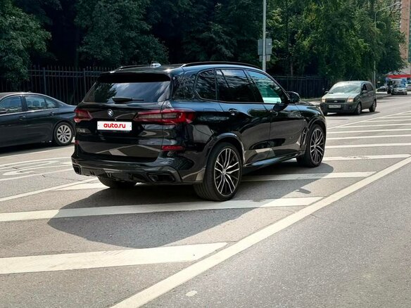 2020 BMW X5 40i IV (G05/G18), чёрный - вид 3