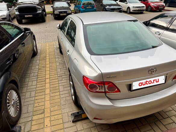 2011 Toyota Corolla X (E140, E150) Рестайлинг, серебристый - вид 10