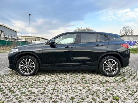 2022 BMW X2 sDrive18d I (F39), чёрный, 2824000 рублей, вид 3
