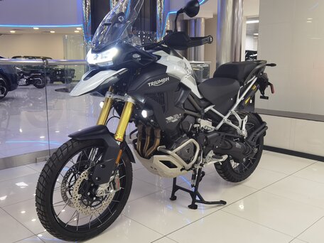 2022 Triumph Tiger 1200, белый, 1950000 рублей, вид 1