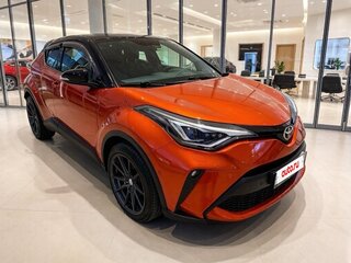 2021 Toyota C-HR I Рестайлинг, оранжевый, 2650000 рублей, вид 2