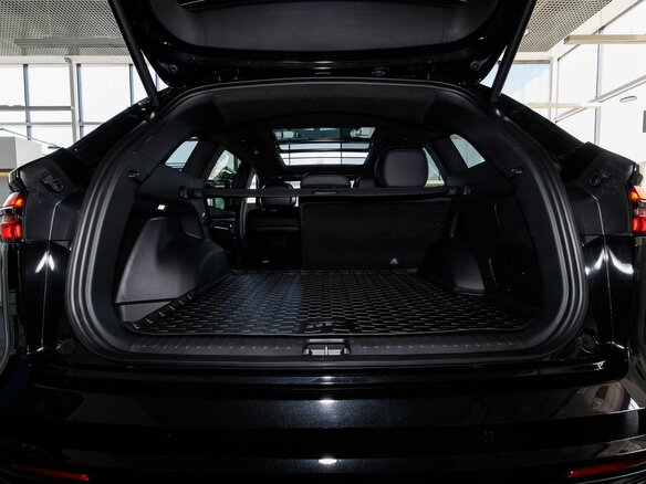 2026 Geely Monjaro I Рестайлинг, чёрный, 4954990 рублей - вид 31