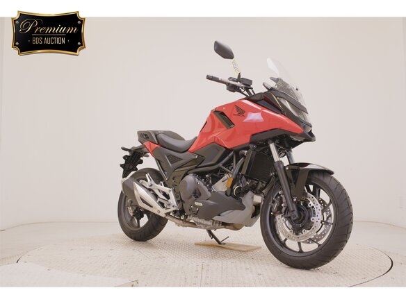 2026 Honda NC 750X, красный, 1350000 рублей