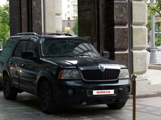 2003 Lincoln Navigator 4-speed II, чёрный, 795000 рублей, вид 1