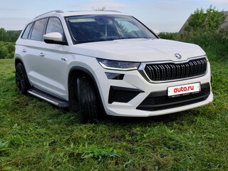 2022 Skoda Kodiaq I Рестайлинг, белый, 2675000 рублей, вид 4