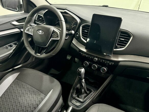 2026 Lada (ВАЗ) Vesta SW I Рестайлинг (NG), серебристый, 2062000 рублей - вид 12