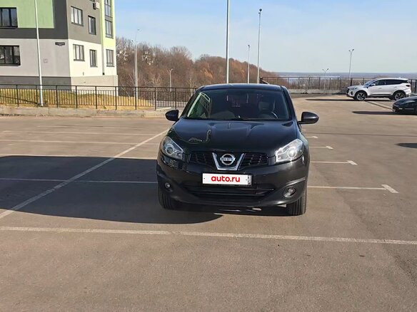 2010 Nissan Qashqai I Рестайлинг, чёрный, 900000 рублей - вид 1