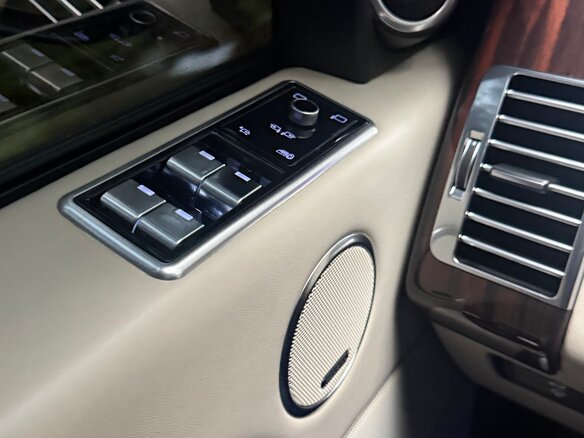 2013 Land Rover Range Rover IV, чёрный, 3930000 рублей - вид 17