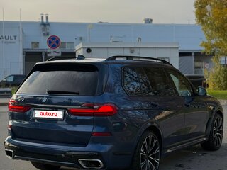 2021 BMW X7 40d I (G07), синий, 6650000 рублей, вид 4