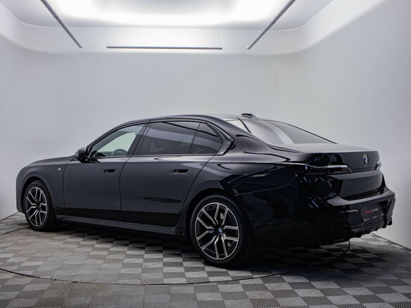 2025 BMW 7 серии 740d xDrive VII (G70), чёрный - вид 1
