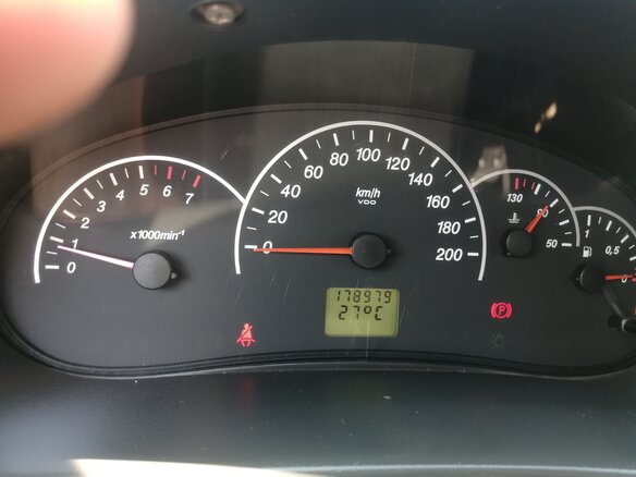 2013 Lada (ВАЗ) Priora I Рестайлинг, чёрный - вид 13