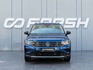 2021 Volkswagen Tiguan II Рестайлинг, синий, 2550000 рублей, вид 3
