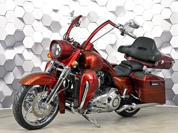 2013 Harley-Davidson Road King, красный, 1299000 рублей - вид 1