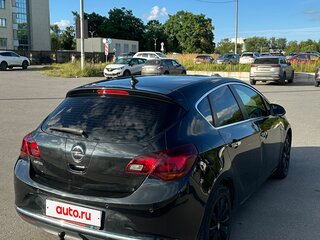 2013 Opel Astra J Рестайлинг, чёрный, 680000 рублей, вид 5