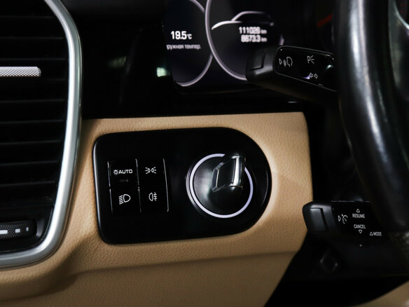2019 Porsche Cayenne III, голубой, 5500000 рублей - вид 16