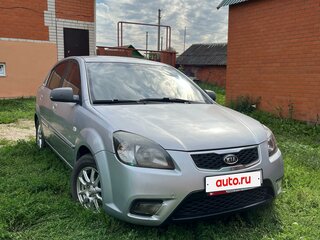 2010 Kia Rio II Рестайлинг, серебристый, 375000 рублей, вид 2