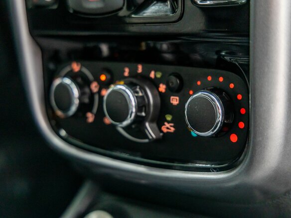 2013 Renault Duster I, серебристый - вид 25