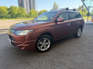 2012 Mitsubishi Outlander III, коричневый, 1500000 рублей, вид 2