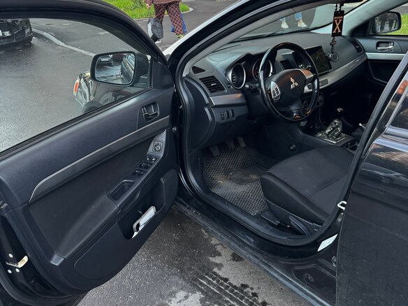 2008 Mitsubishi Lancer X, чёрный, 780000 рублей - вид 4