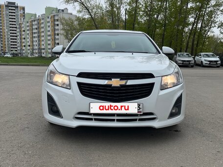 2013 Chevrolet Cruze I Рестайлинг, белый, 670000 рублей, вид 2