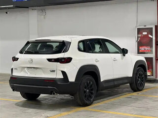 2023 Mazda CX-50, белый, 2143000 рублей, вид 4