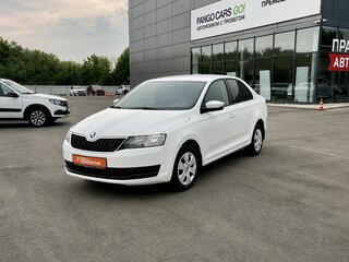 2018 Skoda Rapid I Рестайлинг, белый, 1105000 рублей, вид 1