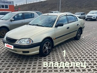 2002 Toyota Avensis I Рестайлинг, бежевый, 299000 рублей, вид 1