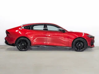 2023 Changan UNI-V I, красный, 2145000 рублей, вид 4