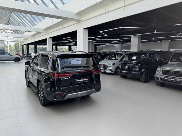 2025 Lexus LX 700h IV, чёрный, 19770000 рублей - вид 39