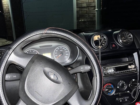 2013 Lada (ВАЗ) Granta I, серебристый, 255000 рублей - вид 5