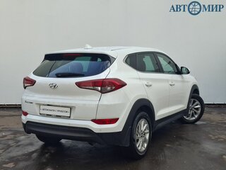 2017 Hyundai Tucson III, белый, 1575000 рублей, вид 5