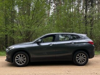 2021 BMW X2 sDrive16d I (F39), серый, 1797781 рублей, вид 3