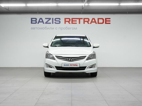 2016 Hyundai Solaris I Рестайлинг, белый, 1050000 рублей - вид 1