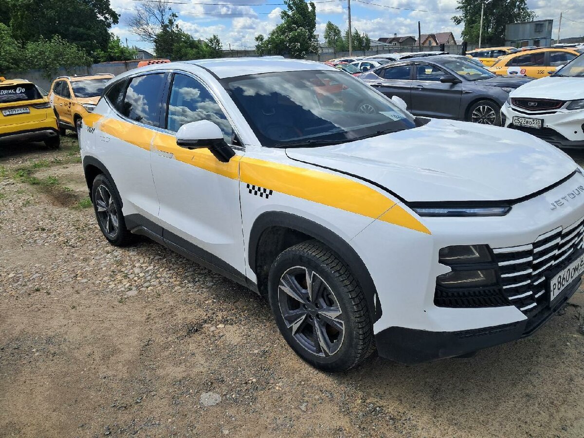 Открыть фотографии: Jetour Dashing I