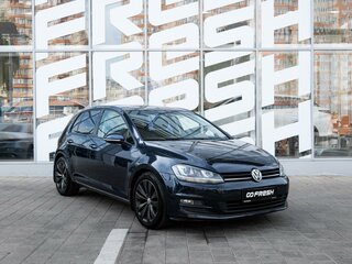 2013 Volkswagen Golf VII, синий, 1070000 рублей, вид 1