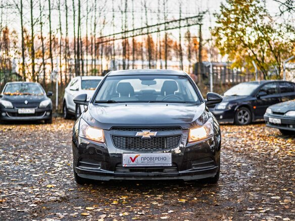 2012 Chevrolet Cruze I, чёрный, 570000 рублей - вид 2