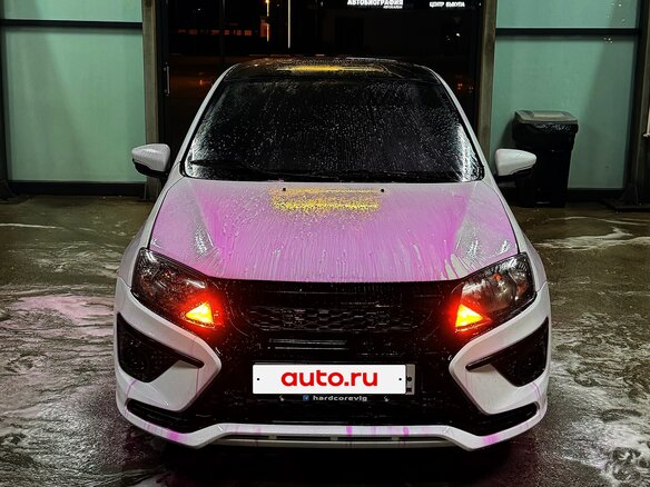 2015 Lada (ВАЗ) Granta I, белый, 600000 рублей