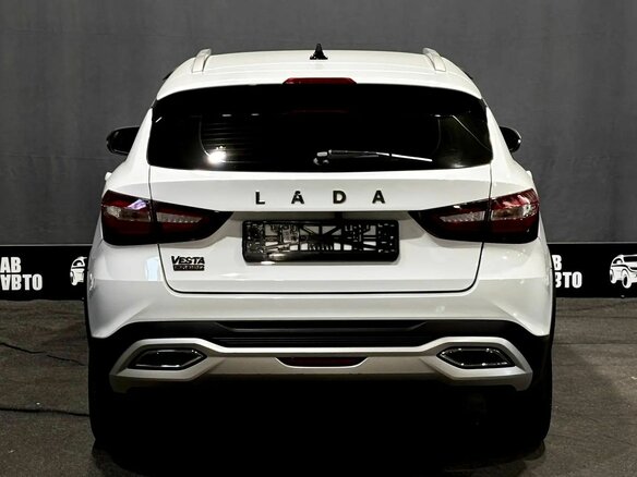 2024 Lada (ВАЗ) Vesta SW Cross I Рестайлинг (NG), белый, 1440000 рублей - вид 5