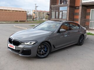 2021 BMW 5 серии 520i VII (G30/G31/G38) Рестайлинг, серый, 5190000 рублей, вид 1