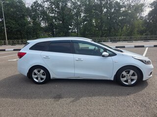 2013 Kia Ceed II, белый, 960000 рублей, вид 3