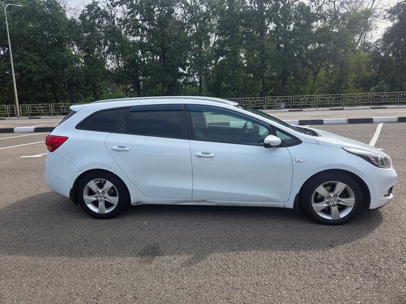 2013 Kia Ceed II, белый, 960000 рублей - вид 2