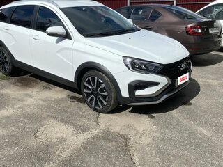 2024 Lada (ВАЗ) Vesta SW Cross I Рестайлинг (NG), белый, 1540000 рублей, вид 1