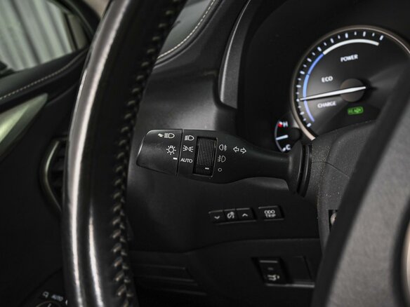 2019 Lexus NX 300h I Рестайлинг, коричневый, 3175000 рублей - вид 17