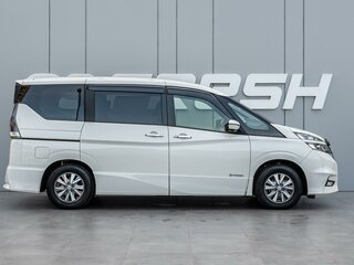 2019 Nissan Serena V (C27) Рестайлинг, белый, 2230000 рублей, вид 5