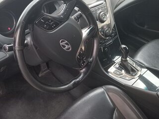 2013 Hyundai Grandeur V, чёрный, 1270000 рублей, вид 5