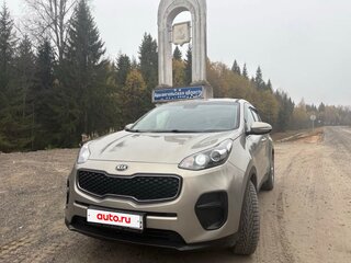 2017 Kia Sportage IV, серебристый, 1650000 рублей, вид 1