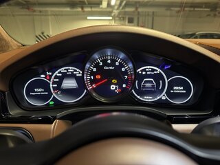 2018 Porsche Cayenne Turbo III, чёрный, 7800000 рублей, вид 3
