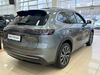 2025 Geely EX5 Гибрид EM-i, серый, 3969990 рублей, вид 4
