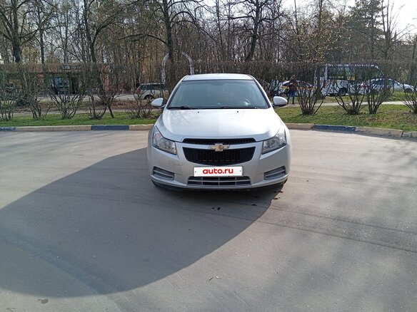 2012 Chevrolet Cruze I, серебристый, 568000 рублей - вид 1